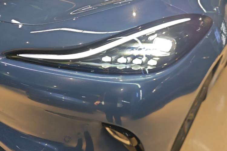 Used IM LS6 2025 Lingxi Intelligent Driving Edition Left Front Headlight