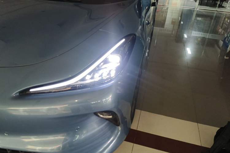 Used IM LS6 2025 Lingxi Intelligent Driving Edition Left Front Headlight
