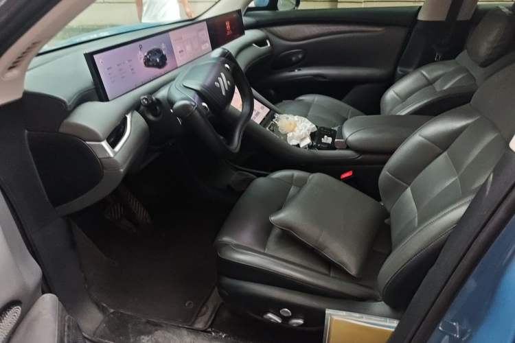 Used IM LS6 2025 Ultra-Powerful Lingxi Intelligent Enjoyment Edition Left Front Seat