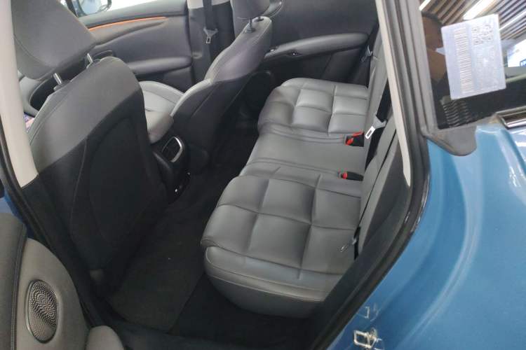Used IM LS6 2025 Ultra-Powerful Lingxi Intelligent Enjoyment Edition Left Rear Seat