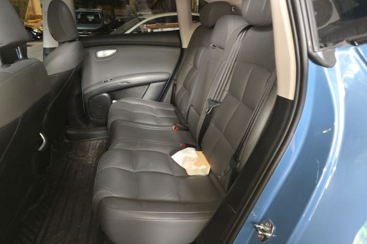 Used IM LS6 2025 Ultra-Powerful Lingxi Intelligent Enjoyment Edition Left Rear Seat