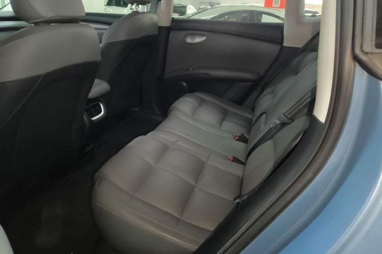 Used IM LS6 2025 Lingxi Intelligent Driving Edition Left Rear Seat