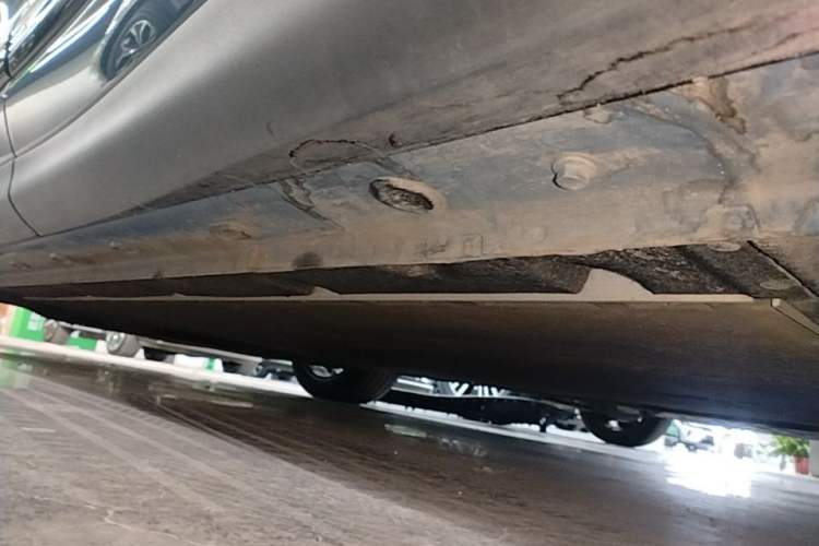 Used IM LS6 2025 Ultra-Powerful Lingxi Intelligent Enjoyment Edition Left Side Sill