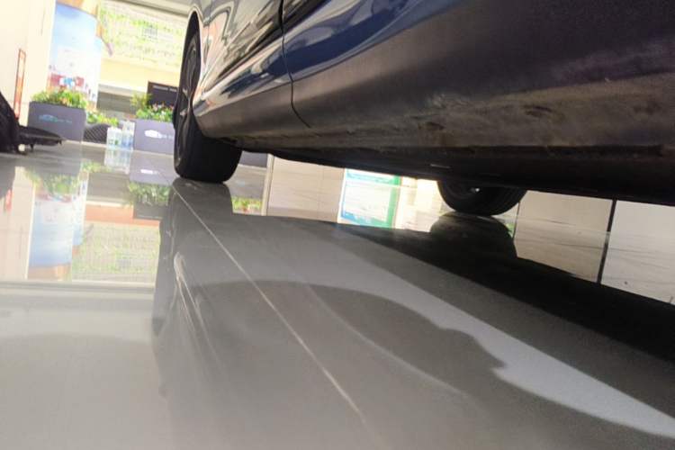 Used IM LS6 2025 Lingxi Intelligent Driving Edition Left Side Sill