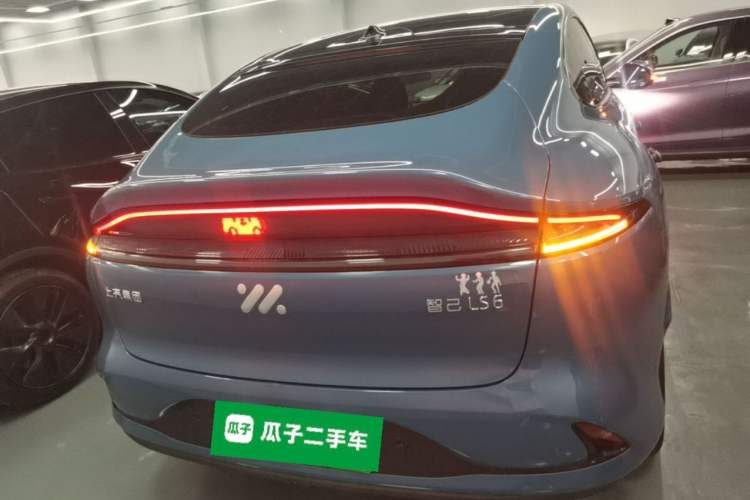 Used IM LS6 2025 Lingxi Intelligent Driving Edition Rear
