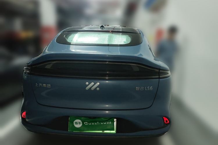 Used IM LS6 2025 Ultra-Powerful Lingxi Intelligent Enjoyment Edition Rear