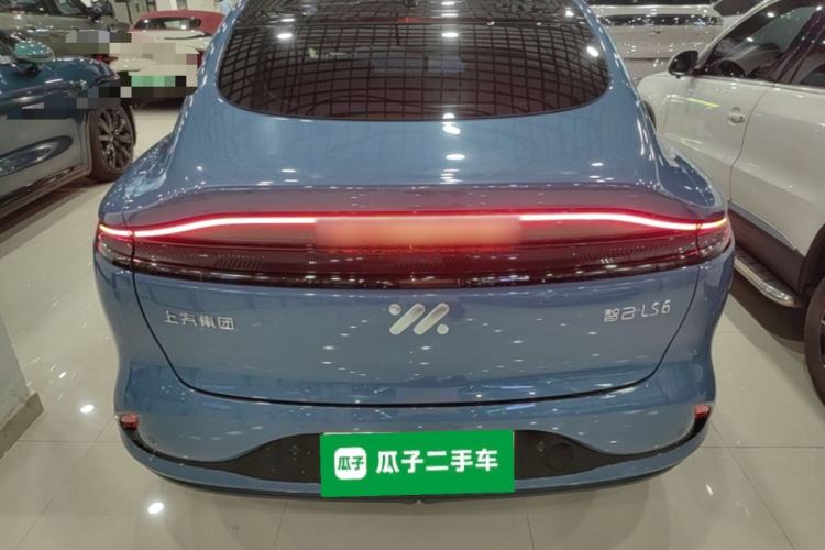 Used IM LS6 2025 Ultra-Powerful Lingxi Intelligent Enjoyment Edition Rear