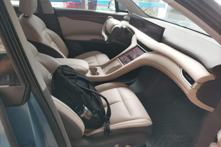 Used IM LS6 2025 Lingxi Intelligent Driving Edition Right Front Seat
