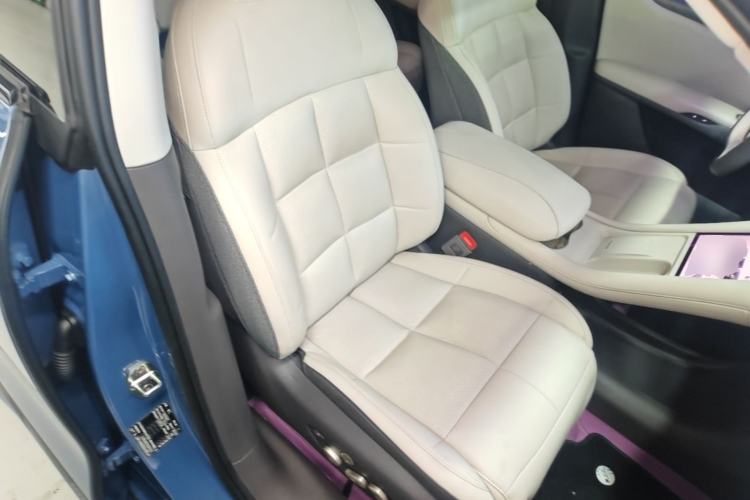 Used IM LS6 2025 Lingxi Intelligent Driving Edition Right Front Seat