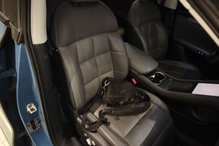 Used IM LS6 2025 Lingxi Intelligent Driving Edition Right Front Seat