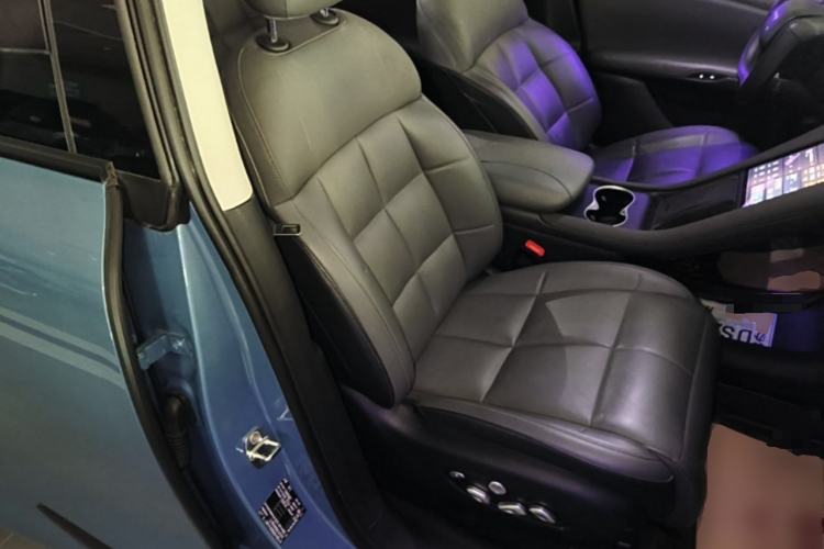 Used IM LS6 2025 Lingxi Intelligent Driving Edition Right Front Seat