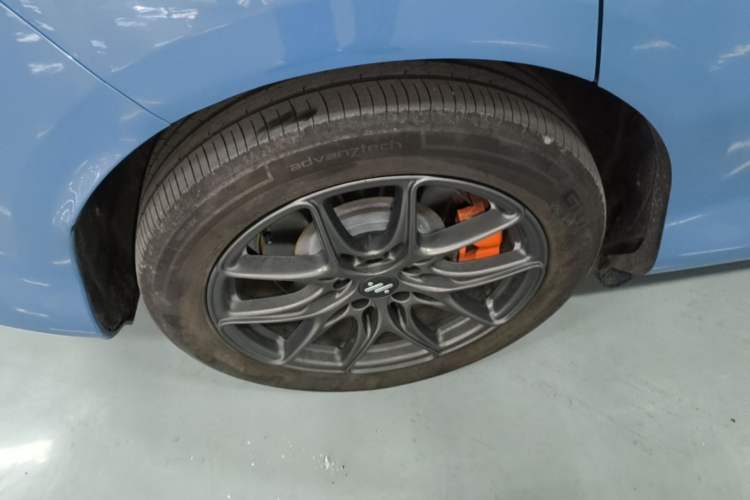 Used IM LS6 2025 Lingxi Intelligent Driving Edition Right Rear Wheel Hub