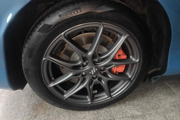 Used IM LS6 2025 Ultra-Powerful Lingxi Intelligent Enjoyment Edition Right Rear Wheel Hub