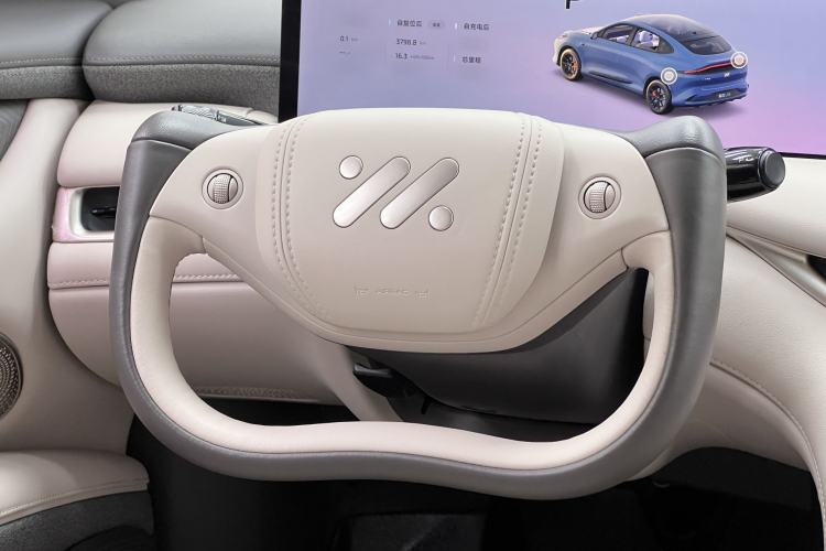 Used IM LS6 2025 Lingxi Intelligent Driving Edition Steering Wheel