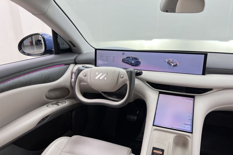 Used IM LS6 2025 Lingxi Intelligent Driving Edition Steering Wheel