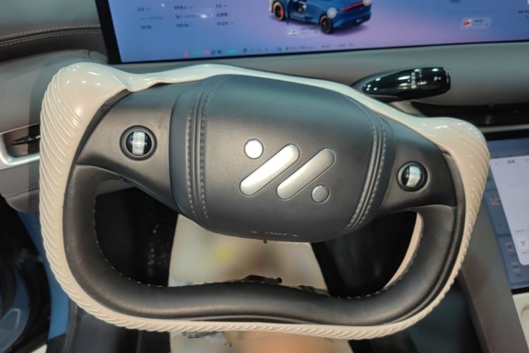 Used IM LS6 2025 Ultra-Powerful Lingxi Intelligent Enjoyment Edition Steering Wheel