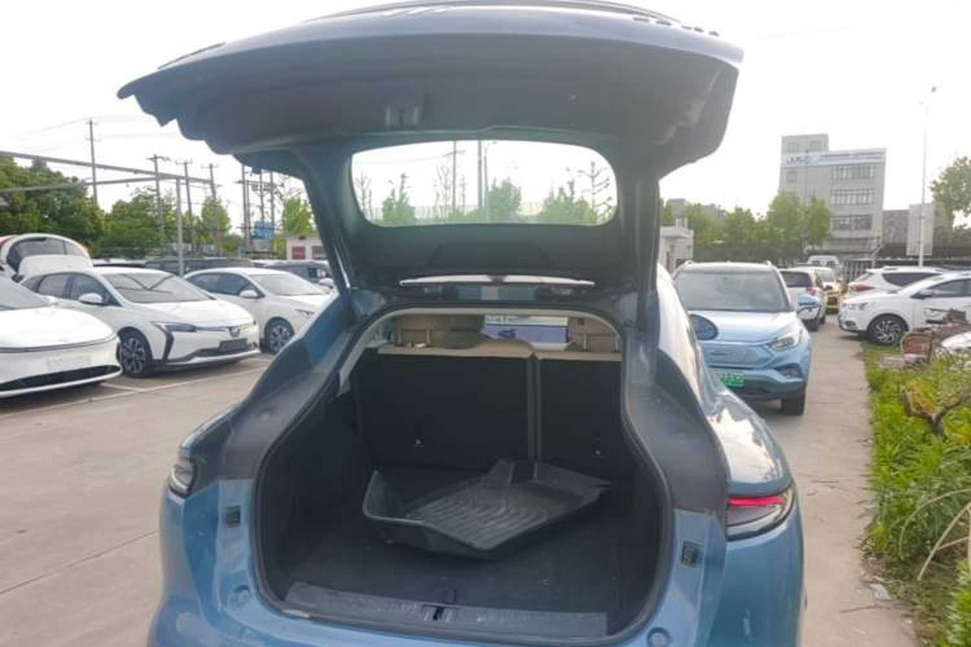 Used IM LS6 2025 Lingxi Intelligent Driving Edition Trunk