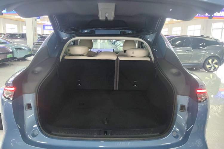 Used IM LS6 2025 Lingxi Intelligent Driving Edition Trunk