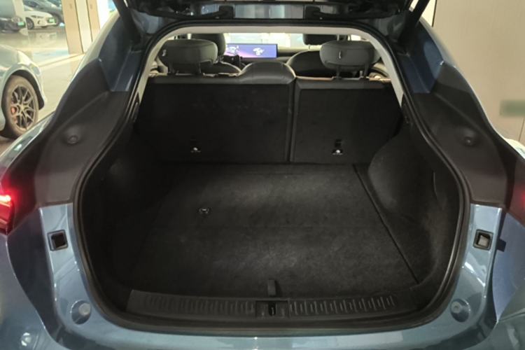 Used IM LS6 2025 Lingxi Intelligent Driving Edition Trunk