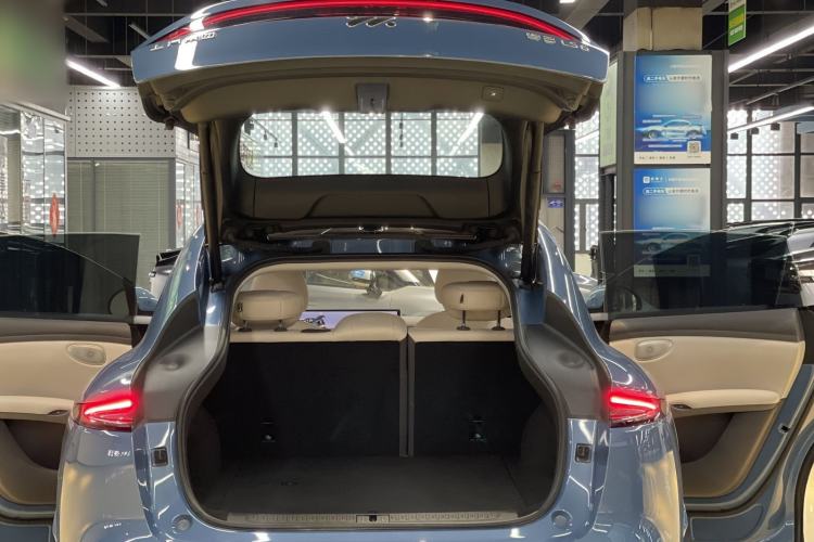 Used IM LS6 2025 Lingxi Intelligent Driving Edition Trunk