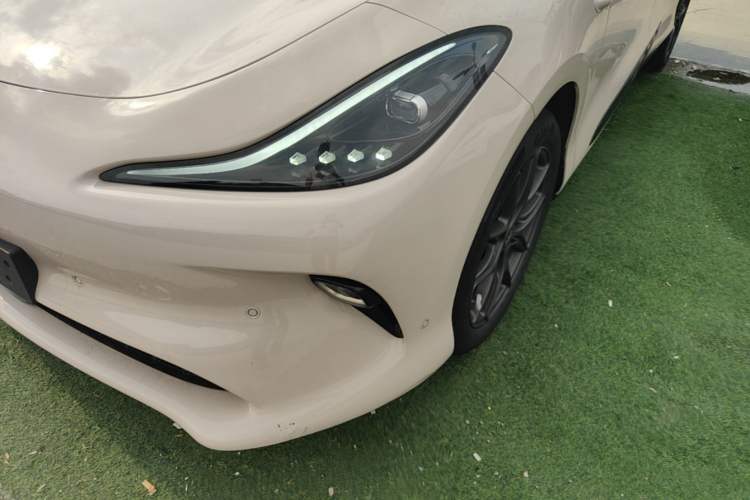 Used IM LS6 2025 Lingxi Intelligent Driving Edition Left Front Headlight
