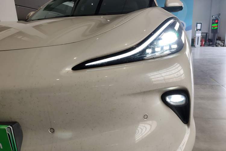 Used IM LS6 2025 Long-Range Lingxi Smart Enjoyment Edition Left Front Headlight