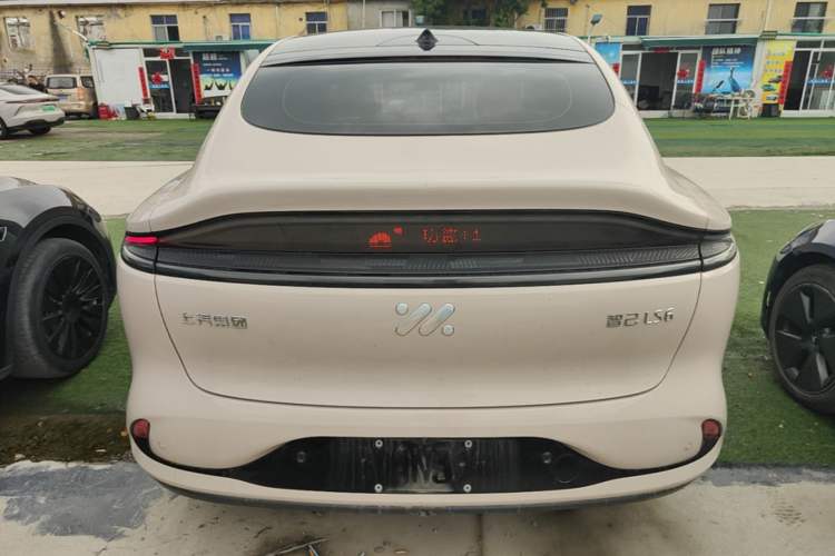 Used IM LS6 2025 Lingxi Intelligent Driving Edition Rear