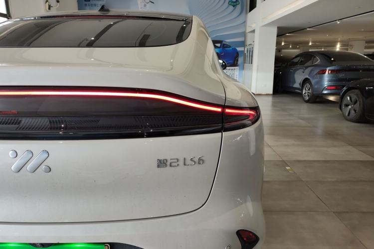 Used IM LS6 2025 Long-Range Lingxi Smart Enjoyment Edition Right Rear Taillight
