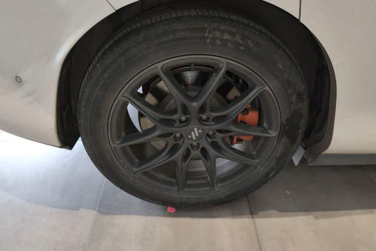Used IM LS6 2025 Long-Range Lingxi Smart Enjoyment Edition Right Rear Wheel Hub