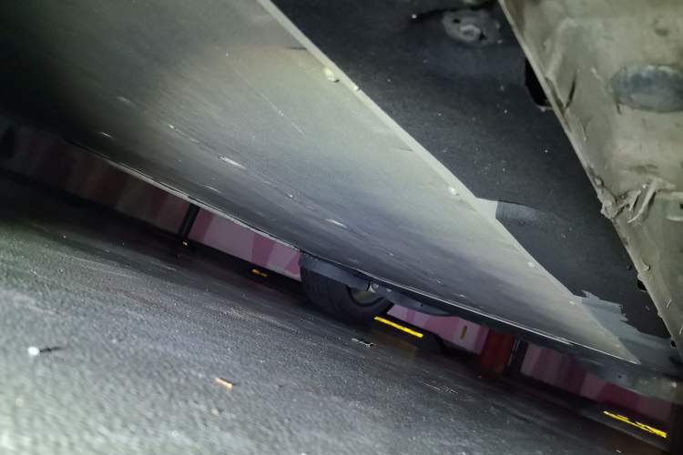 Used IM LS6 2025 Long-Range Lingxi Smart Enjoyment Edition Chassis Front Left