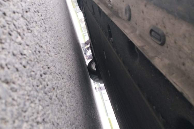 Used IM LS6 2025 Lingxi Intelligent Driving Edition Chassis Front Right