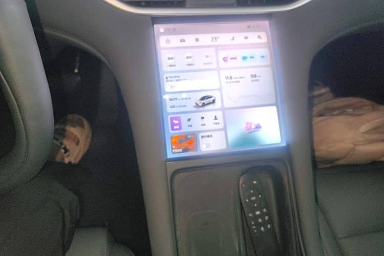 Used IM LS6 2025 Lingxi Intelligent Driving Edition Audio And AC Panel