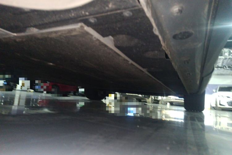 Used IM LS6 2025 Long-Range Lingxi Intelligent Driving Theater Edition Chassis Rear Right