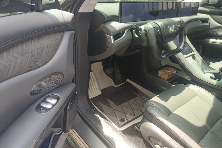 Used IM LS6 2025 Ultra-Powerful Lingxi Intelligent Enjoyment Edition Driver Seat