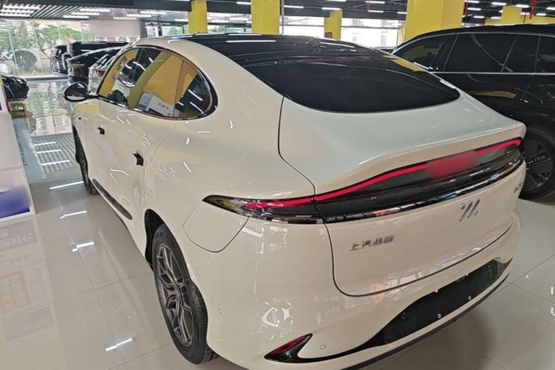 Used IM LS6 2025 Lingxi Intelligent Driving Edition Exterior 2