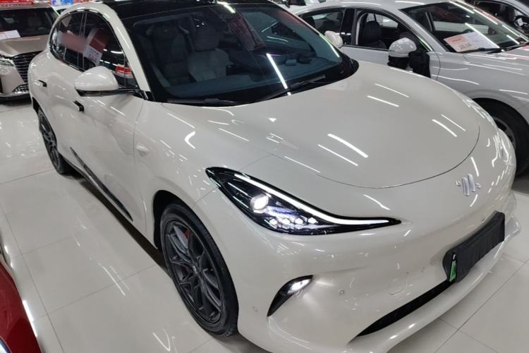 Used IM LS6 2025 Lingxi Intelligent Driving Edition Front Right 45 Deg