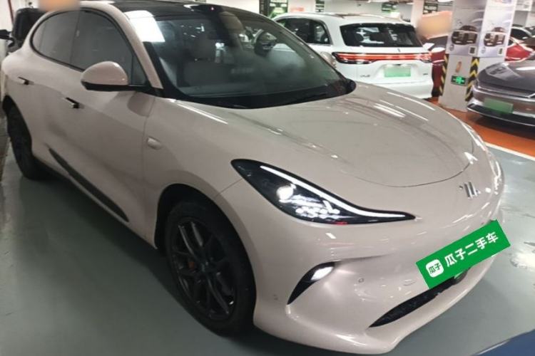 Used IM LS6 2025 Lingxi Intelligent Driving Edition Front Right 45 Deg