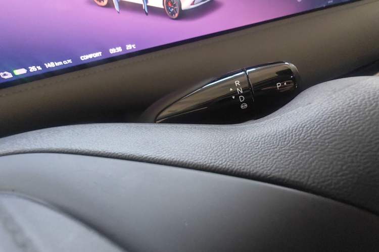 Used IM LS6 2025 Lingxi Intelligent Driving Edition Gear Lever