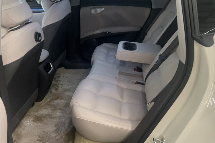 Used IM LS6 2025 Lingxi Intelligent Driving Edition Interior 1