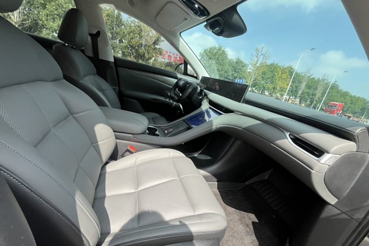 Used IM LS6 2025 Lingxi Intelligent Driving Edition Interior 10