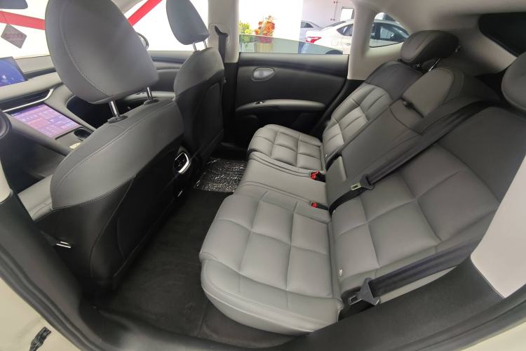 Used IM LS6 2025 Lingxi Intelligent Driving Edition Interior 2