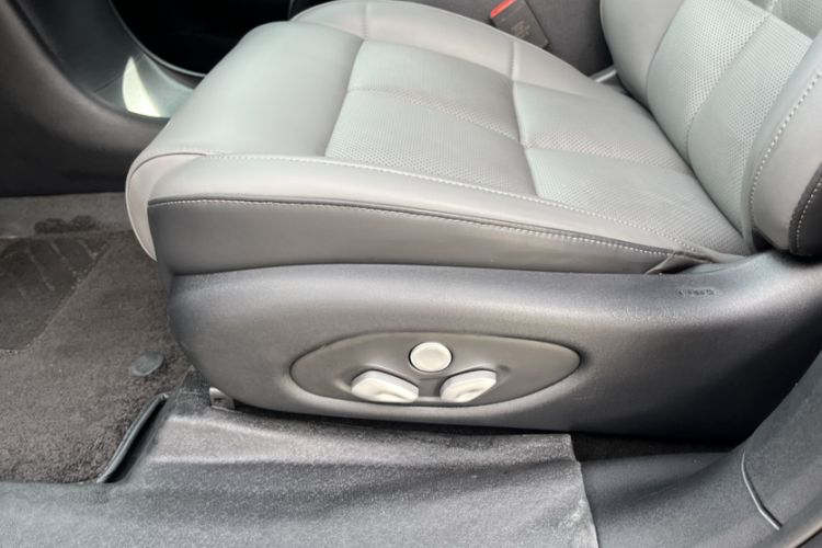 Used IM LS6 2025 Lingxi Intelligent Driving Edition Interior 4