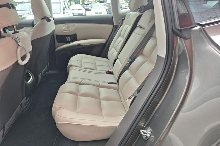 Used IM LS6 2025 Lingxi Intelligent Driving Edition Interior 4