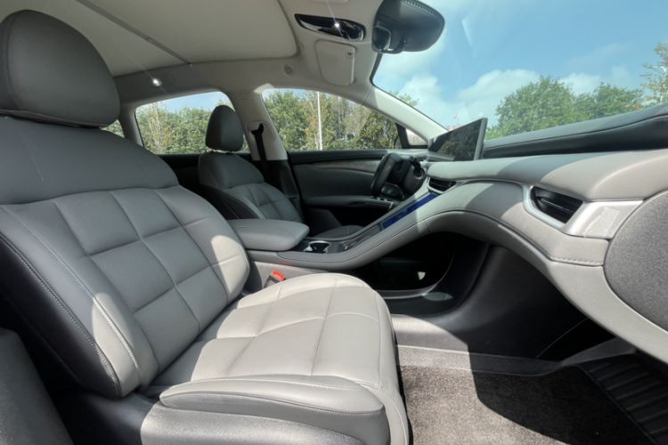 Used IM LS6 2025 Lingxi Intelligent Driving Edition Interior 9