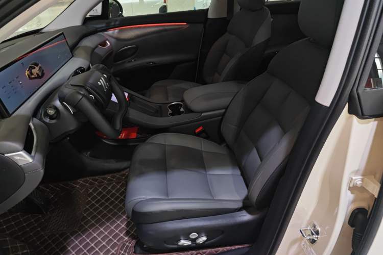 Used IM LS6 2025 Lingxi Intelligent Driving Edition Left Front Seat