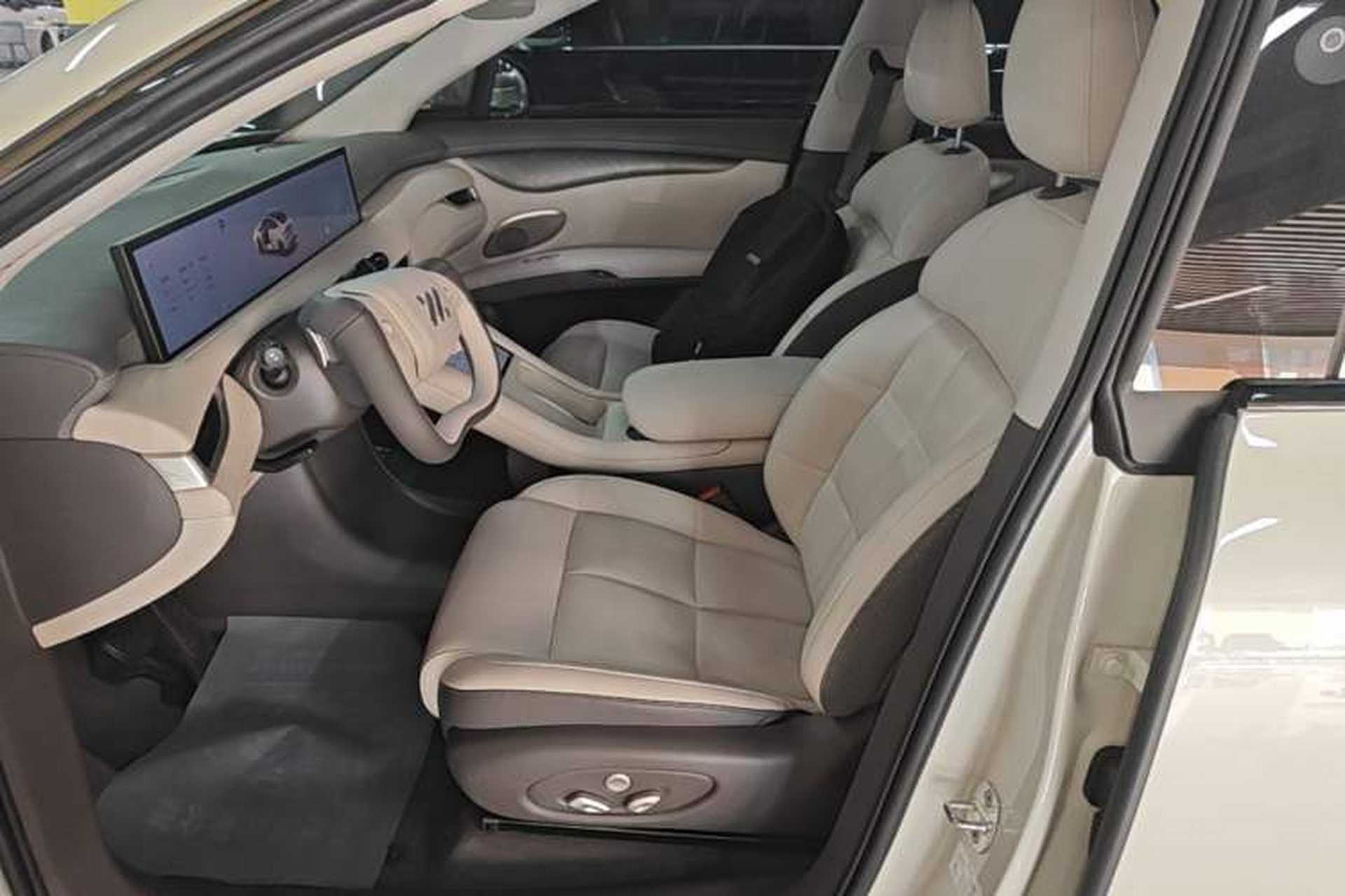 Used IM LS6 2025 Lingxi Intelligent Driving Edition Left Front Seat