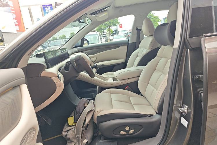 Used IM LS6 2025 Lingxi Intelligent Driving Edition Left Front Seat