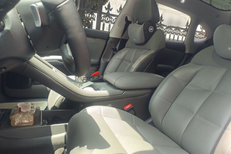 Used IM LS6 2025 Ultra-Powerful Lingxi Intelligent Enjoyment Edition Left Front Seat