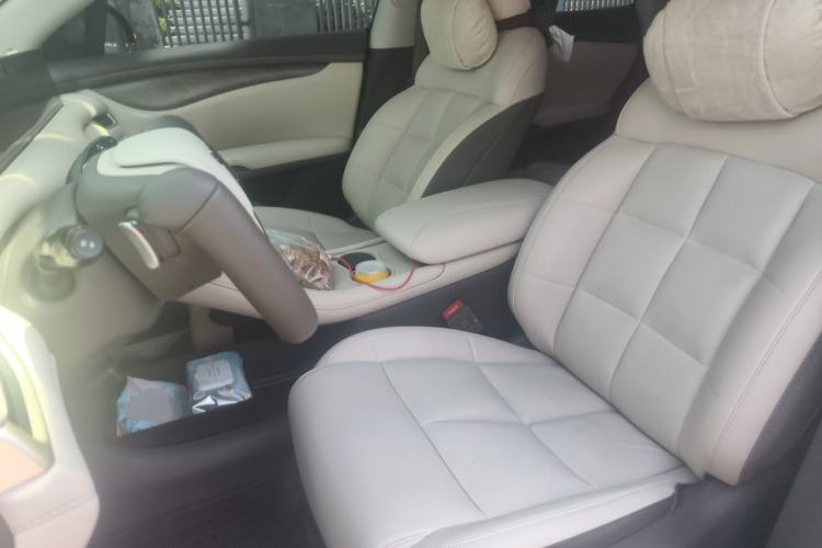 Used IM LS6 2025 Ultra-Powerful Lingxi Intelligent Enjoyment Edition Left Front Seat