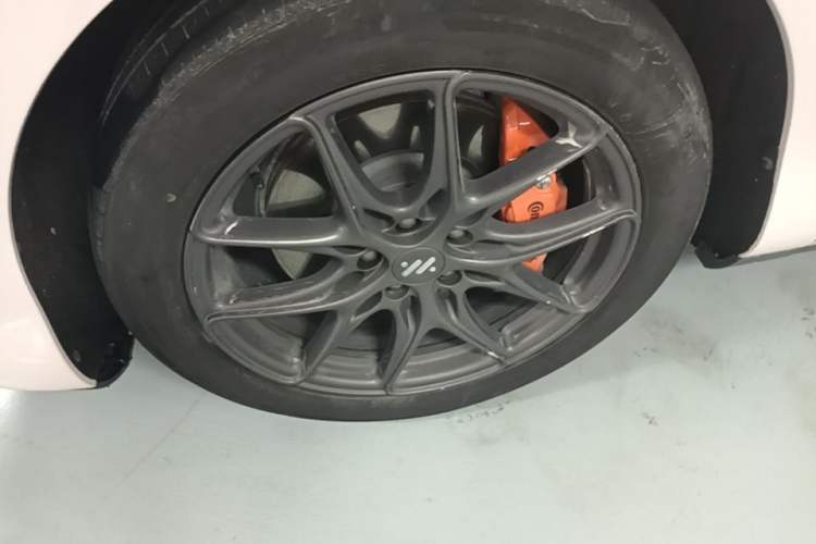 Used IM LS6 2025 Lingxi Intelligent Driving Edition Left Front Wheel Hub